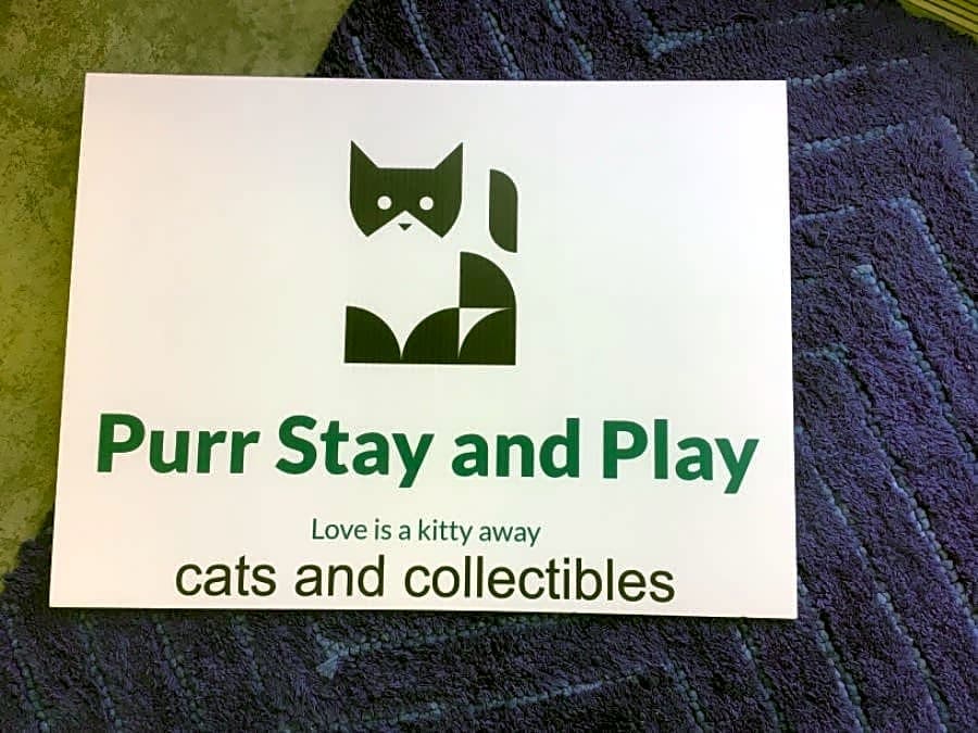 Purr Stay and Play logo