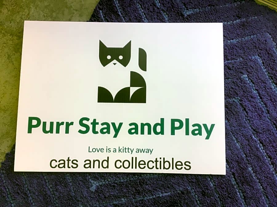 Purr Stay and Play logo