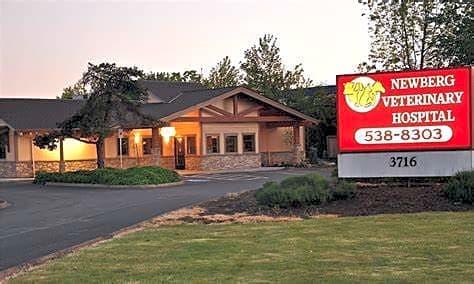 Newberg Veterinary Hospital logo