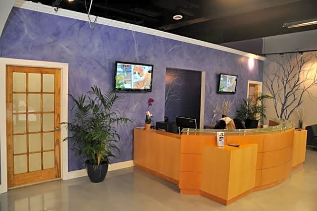 Purr and Bark Veterinary Hospital logo